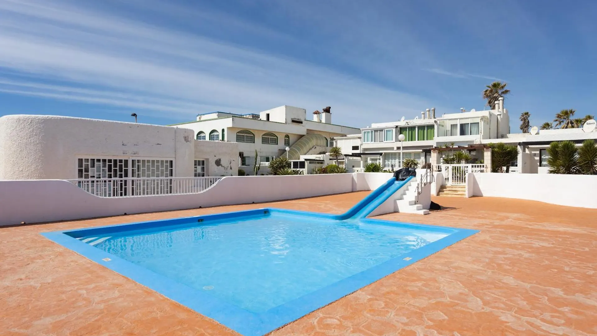 Home2Book Cozy Apt With Communal Pool, El Poris Poris de Abona Appartamento
